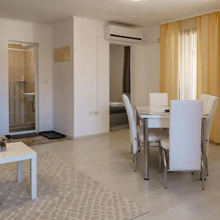 Bell Tower Iii * Банско