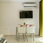 Apartment Bell Tower Iii *